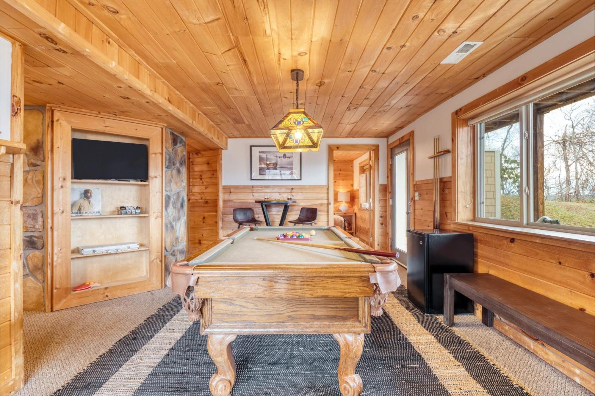 Chestnut By Avantstay Mountain Cabin W Treetop Views Hot Tub Game Room Gatlinburg Exterior photo